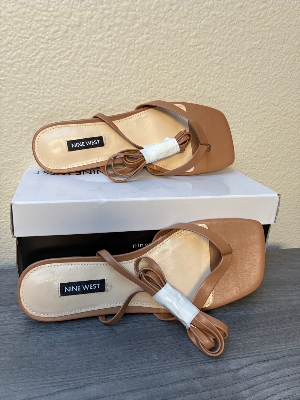 New Nine West Brown Tan Lace-up Square-Toe Slide Sandals, size 7 - Picture 2 of 3